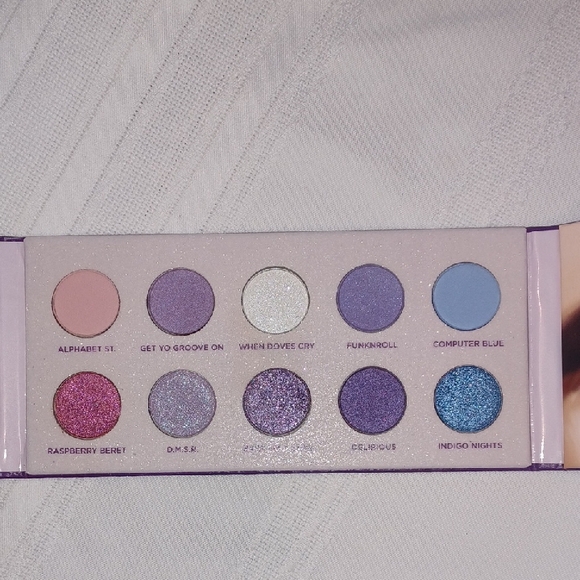 Urban Decay Prince Edition Lets Go Crazy Palette - Picture 2 of 2